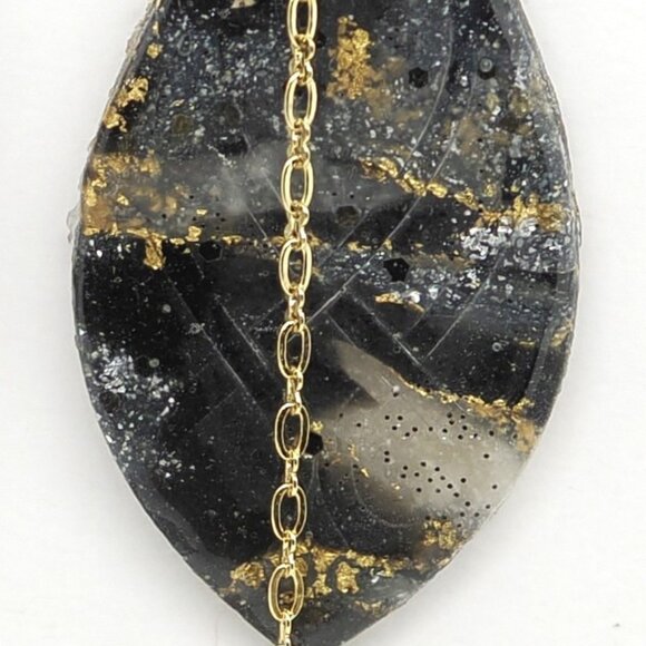 Chained Tear Earrings - Picture 4 of 5